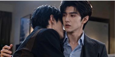 《顶流成了我的反向私生》AI漫剧全集网盘资源｜偏执服装师×病娇顶流，双男主双向沉迷海报或剧照